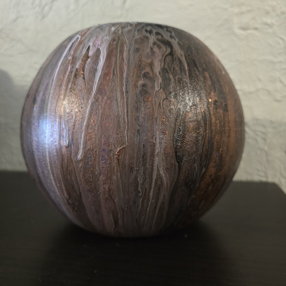 HANDCRAFTED Upcycled Glass Artwork HANDPAINTED Tabletop ART Decor Round Vase - Picture 12 of 17